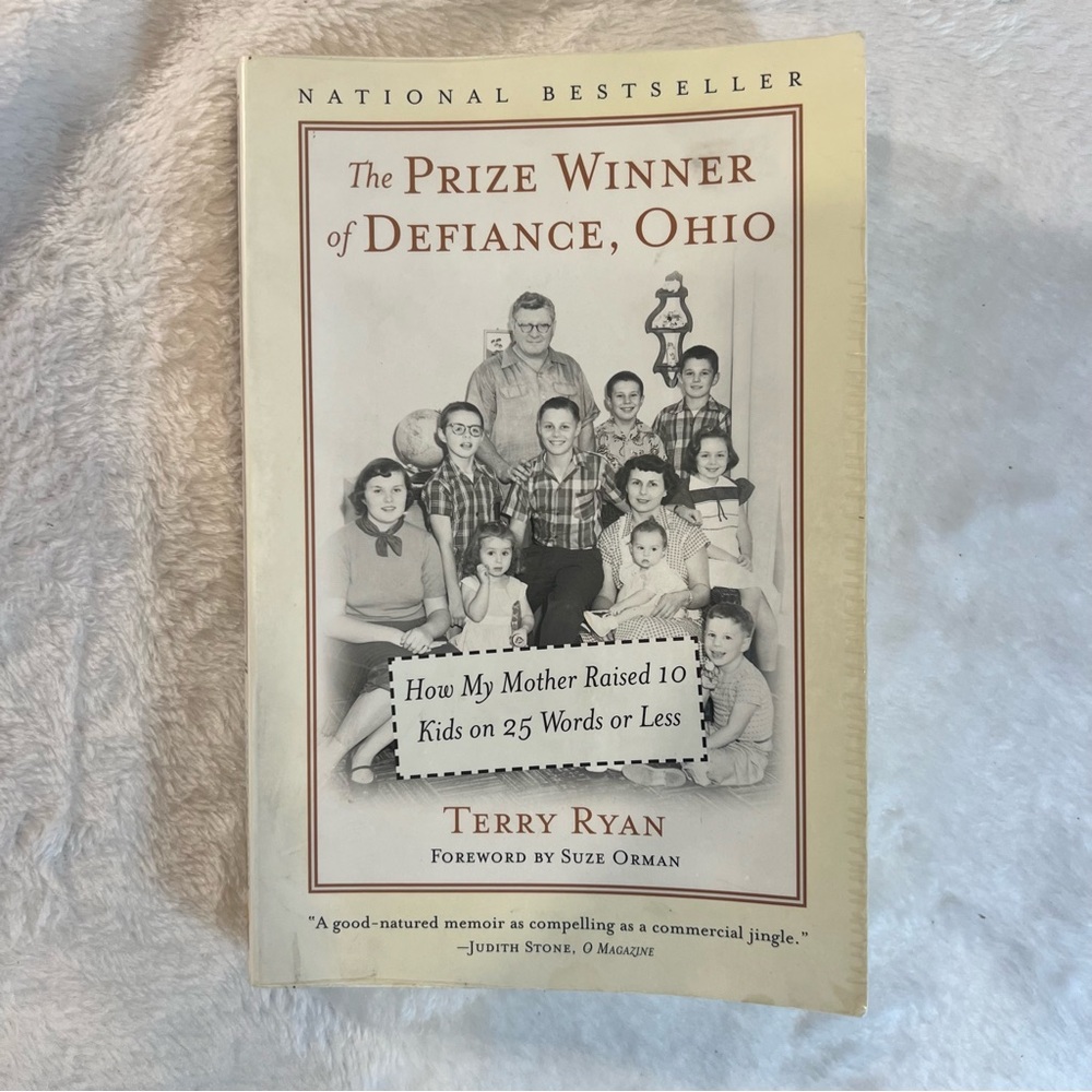 📚BUY 2 GET 1 FREE The Prize Winner of‎ Defiance, Ohio By Terry Ryan